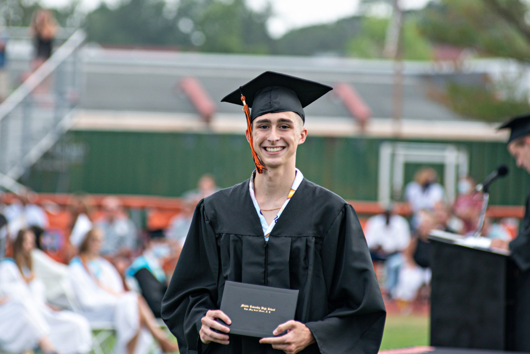 070820_nws_middlegrad